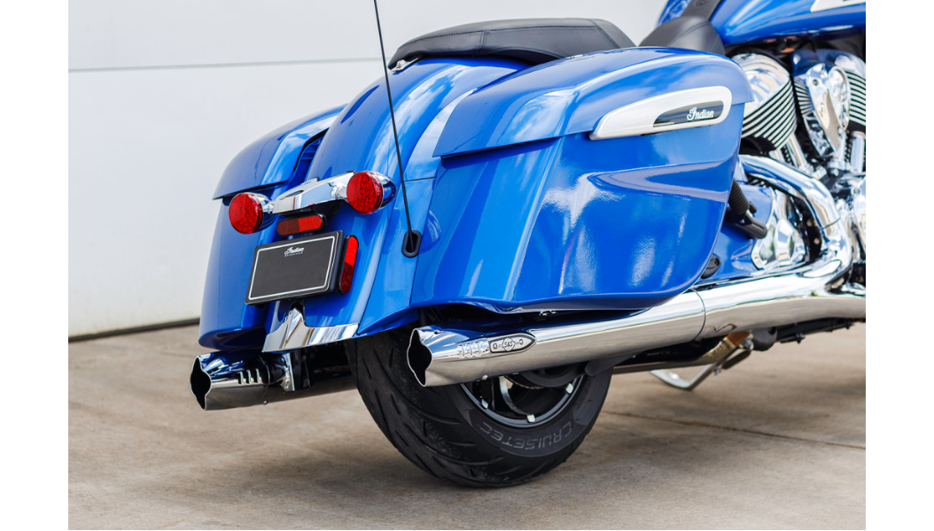 S&S Cycle 4" Broadhead Fishtail Slip-On Mufflers for Select Indian Chieftain / Challenger Models - Chrome - 550-1077